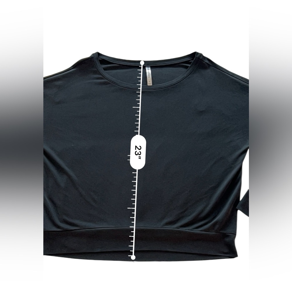 Fabletics Black Pullover Top Size Medium - image 6